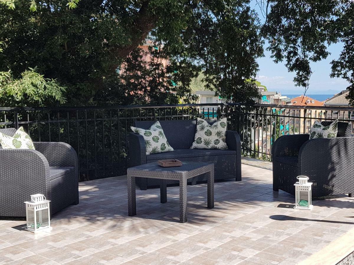 Garden Apartment سيلي ليجور المظهر الخارجي الصورة