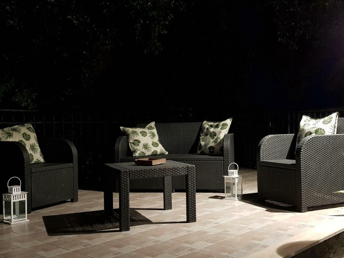 Garden Apartment سيلي ليجور المظهر الخارجي الصورة